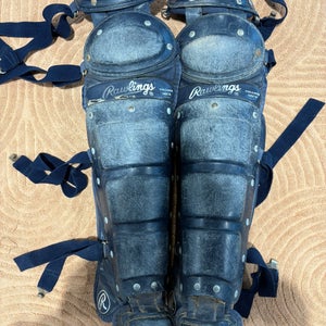 Blue Rawlings 16DCW Catcher's Leg Guards | 15.5" (Used)