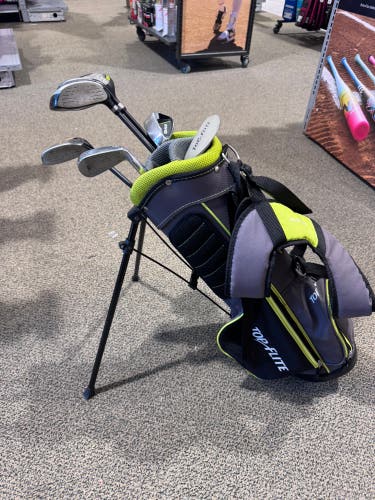 Junior Top Flite XLj 6 Clubs (Full Set) Right Handed (Used)