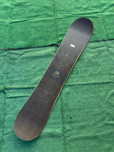 Men's Burton Dominant Snowboard 154 cm | SidelineSwap | Buy and