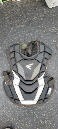 Used Easton GAME TIME INTERMEDIATE 12-15 Catchers Chest Protector Black Intermed 11497-S000155546