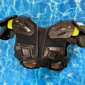 Gear Pro Tec Razor Shoulder Pads | Adult Small (Used)