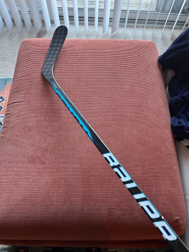 Junior Bauer Nexus E4 Right Handed Hockey Stick P92 50 Flex (Used)