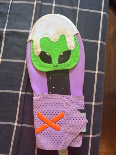 Pink Senior Sliding Mitt (Used)