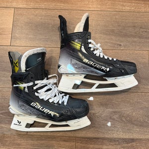 Pro Stock Jordan Kyrou Bauer Vapor Hyperlite 2 Hockey Skates
