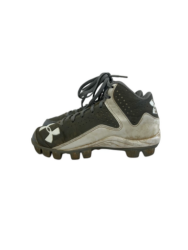 Used Under Armour BB CLEATS BB/SB Cleats Grey Junior 01.5 11692-S000146557