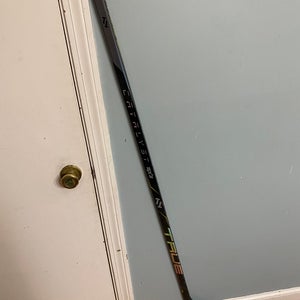 Junior True Catalyst 9x3 Right Handed Hockey Stick T92.5 50 Flex (New)