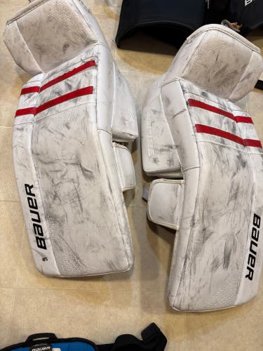 30" Bauer S20 GSX Goalie Leg Pads (Used)