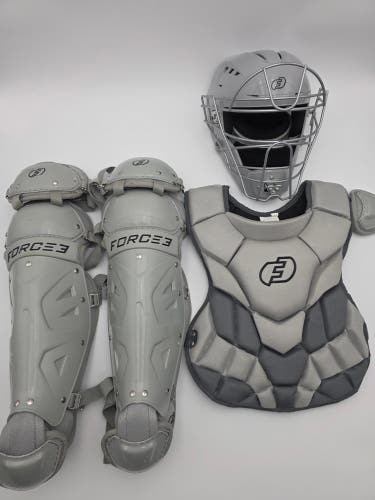 FORCE3 Defender Catcher’s Helmet Set Adult Small Gray Baseball 14.5" Chest/Leg (Light use)