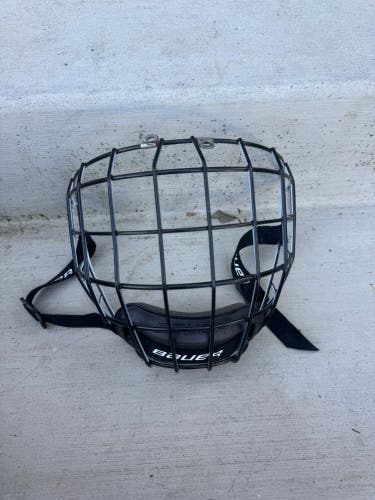 Small Bauer Profile II Facemask (Used)