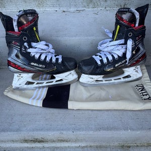 Bauer 2X Pro Hockey Skates Regular Width Size 4 (Used)