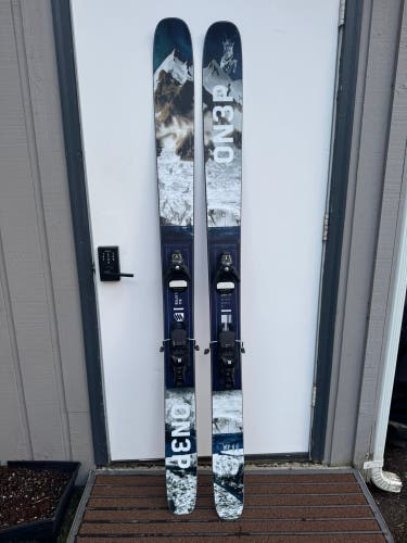 2025 ON3P Billy Goat 118 181 cm Skis w/ Salomon STH2 13 bindngs