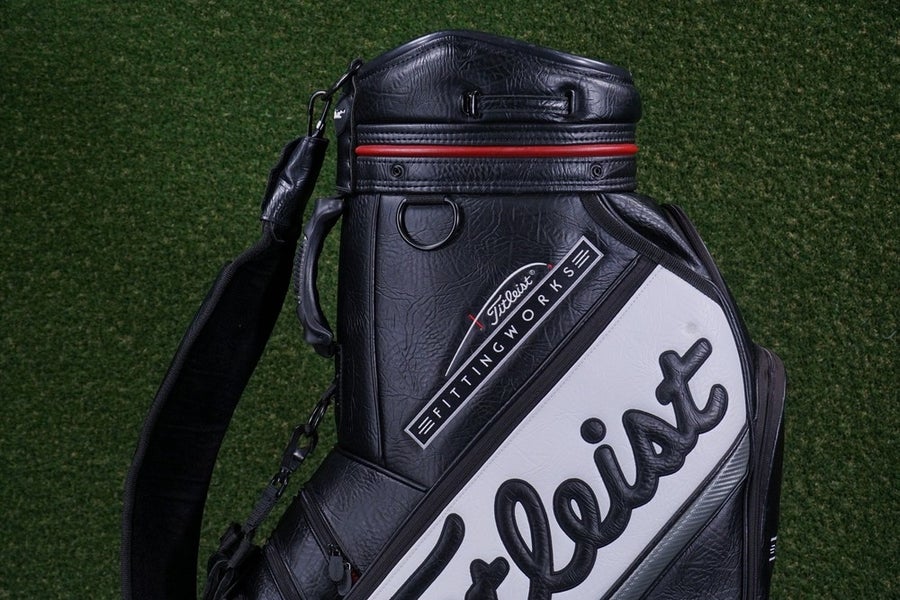 Titleist Fitting Works ゴルフバッグ Titleist Fitting Works Staff Bag 6-Way 10 x 11 Golf Bag, Black