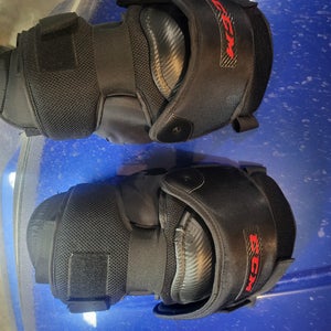 CCM Goalie Knee Pads