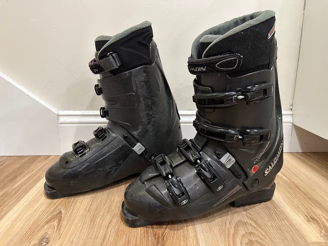 Salomon Ski Boots Evolution 7.0 Mens US size 10 - 10.5 / 28 - 28.5 (USED)
