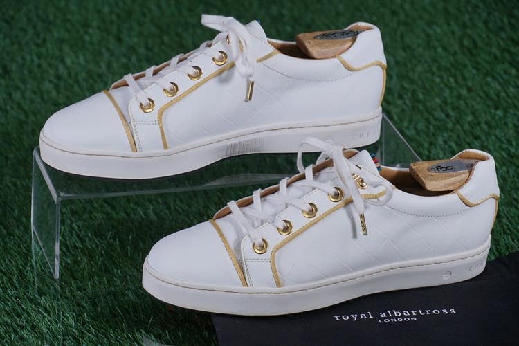 Royal Albartross Buckingham Golf Shoes Womens 9 Spikeless, White/Gold Worn Once!