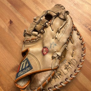 Mizuno Lite Flex Model MT3045 Crest Hide Custom First Base baseball/softball