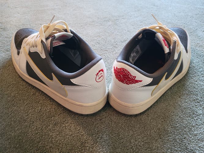 Air Jordan 1 Retro Low OG x Travis Scott 'Reverse Mocha'