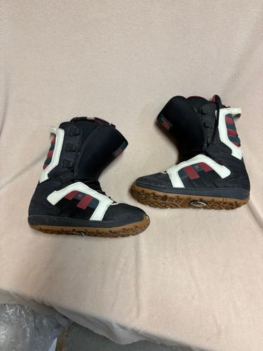 Men's Size M 11.0 (W 12.0) Burton Jeremy Jones Snowboard Boots (Used)
