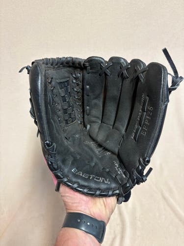RH Easton Fastpitch Softball Glove 12.5" (Used)