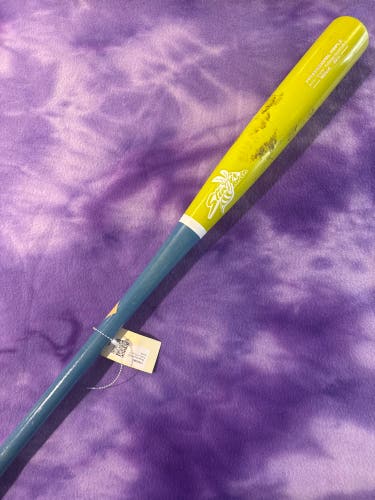 Stinger Maple BW24 Bat (-3) 30 oz 33" (Used)