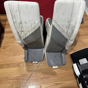 35" +1Warrior Ritual G6 Pro+ Goalie Leg Pads Pro Stock (Used)