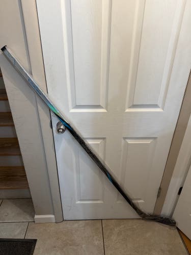 Senior Bauer Nexus Tracer Left Hand Hockey Stick P29 87 Flex (New)