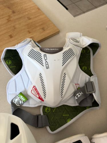 Large Adult Maverik MAX EKG Shoulder Pads (Used)