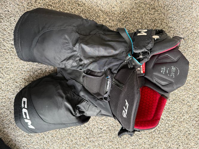 Junior Medium CCM JetSpeed FT6 Pro Hockey Pants (Used)