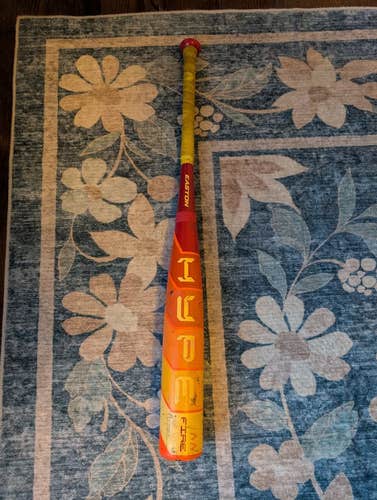 2025 Easton Hype Fire Composite USSSA Certified Bat (-10) 20 oz 30" (Used)