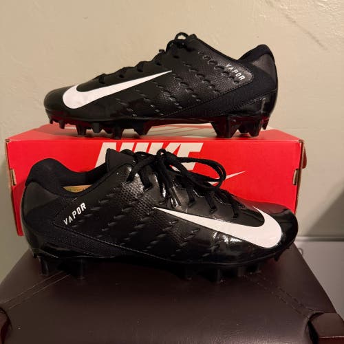 Men's Size 9.5 Nike Low Top Vapor Untouchable Speed Varsity 3 (Used)