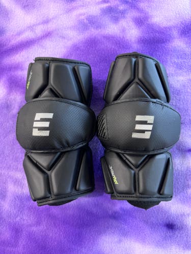 Medium Adult Epoch Integra Arm Pads (Used)