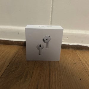 AirPod 4 (opened but never used)