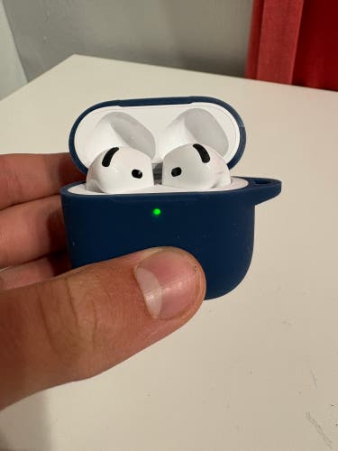 AirPod 4 (opened but never used)