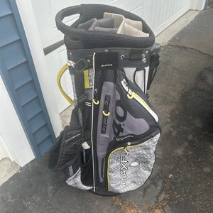 Maxfli golf bag