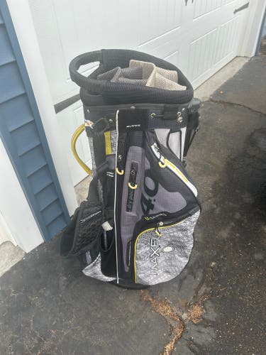 Maxfli golf bag