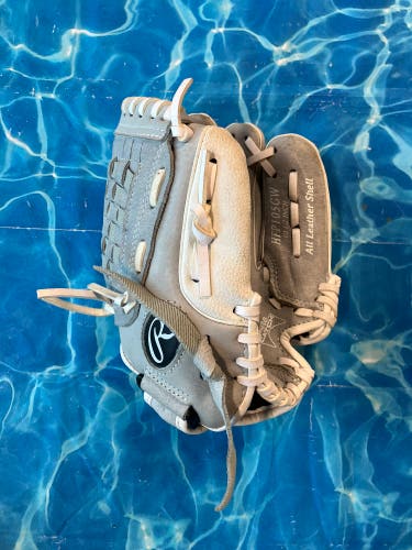 Rawlings Highlight Series RH Baseball Glove 10.5" (Used)