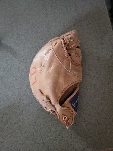 Spalding First Base Baseball Glove 12" (Used)