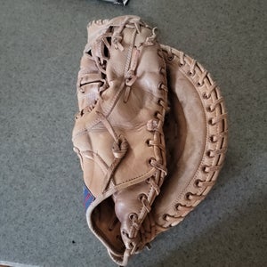 Spalding First Base Baseball Glove 12" (Used)