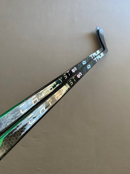 *2 Pack* of New 65 Flex T28 Senior True Catalyst 9x3 Left Hand Pro Stock Hockey Sticks
