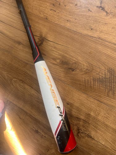 2022 AXE Avenge Pro Composite USSSA Certified Bat (-10) 20 oz 30" (Used)