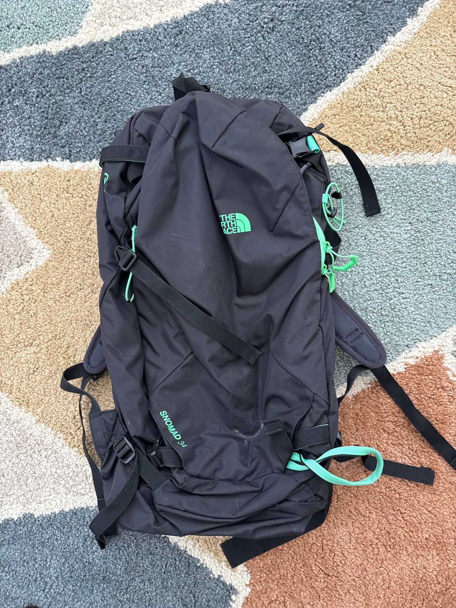 The North Face Snomad 34 | SidelineSwap | Buy and Sell on SidelineSwap