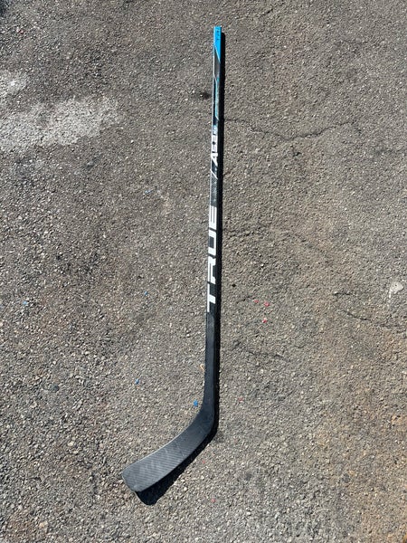 Senior True A5.2 SBP Right Handed Hockey Stick TC2 85 Flex (Used)