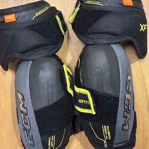 Senior Small CCM Tacks XF 80 Elbow Pads (Used)