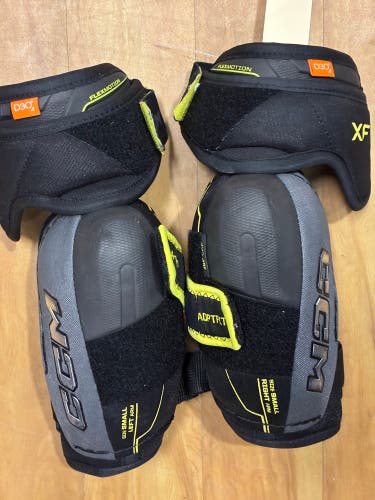 Senior Small CCM Tacks XF 80 Elbow Pads (Used)