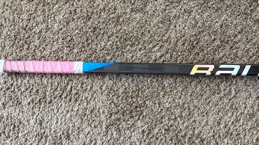 Intermediate Bauer Nexus Sync Left Hand Hockey Stick P28 55 Flex (Used)