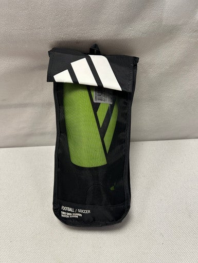 Used Adidas Soccer Shin Guards Junior Green Junior 11490-S000269004