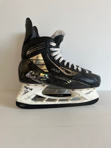 Used Size 8 Regular (D) True Catalyst Pro Hockey Skates Pro Stock