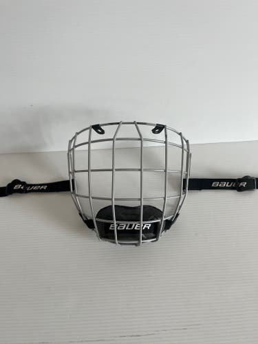 Used Youth Bauer Re-Akt Cage