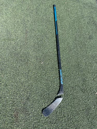 Senior Bauer Nexus 2N Right Handed Hockey Stick P92 77 Flex (Used)