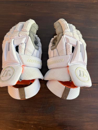 Warrior Burn XP Lacrosse Gloves (Used)